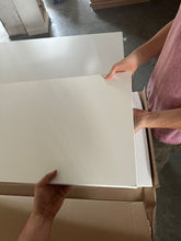 Lade das Bild in den Galerie-Viewer, REDUZIERT! -30% Kleiderschrank hülsta now minimo IV Weiß / Hellbraun
