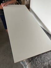 Lade das Bild in den Galerie-Viewer, REDUZIERT! -50% Kleiderschrank Milano Breite: 140 cm
