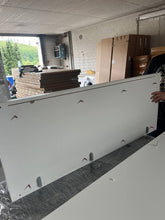 Lade das Bild in den Galerie-Viewer, REDUZIERT! -50% Kleiderschrank Milano Breite: 140 cm
