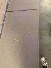 Lade das Bild in den Galerie-Viewer, REDUZIERT! -32% Drehtürenschrank Lorca, Breite 181cm

