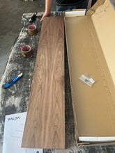 Lade das Bild in den Galerie-Viewer, REDUZIERT! -50% Wandboard Balda Walnuss - Breite: 120 cm
