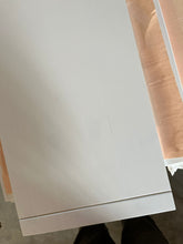 Lade das Bild in den Galerie-Viewer, REDUZIERT! -50% Buffet Touros Kiefer massiv - Kiefer Weiß / Grau
