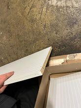 Lade das Bild in den Galerie-Viewer, REDUZIERT! -31% Schwebetürenschrank Salton Weiß - Breite: 200 cm
