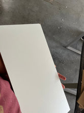 Lade das Bild in den Galerie-Viewer, REDUZIERT! -30% Midischrank Kopenhagen Hochglanz Grau
