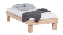Lade das Bild in den Galerie-Viewer, REDUZIERT! -50% Massivholzbett AresWOOD 90
