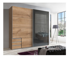Lade das Bild in den Galerie-Viewer, REDUZIERT! -50% Schwebetürenschrank Valencia II Breite: 225 cm
